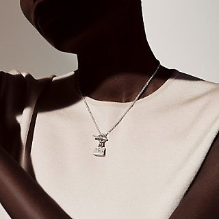 Amulettes Birkin pendant | Hermès Canada